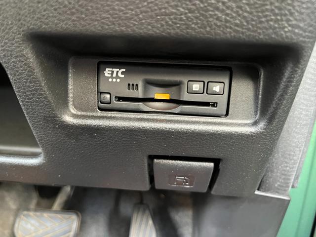 スペーシアギア ハイブリッドＸＺ　全方位モニター用カメラパッケージ装着車　８インチナビ　フルセグＴＶ　Ｂｌｕｅｔｏｏｔｈ　ＥＴＣ　デュアルセンサーブレーキサポート　ＬＥＤライト　ヘッドアップディスプレイ（21枚目）