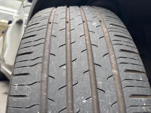 ＧＬＢ ＧＬＢ２００ｄ　４マチック　純正ナビ＆ＴＶ　マルチカメラ　ＥＴＣ２．０　ＬＥＤヘッドライト　ハーフレザーシート　ＡＣＣ　シートヒーター　電動テールゲート　アクティブブレーキアシスト　ルーフレール　ワイヤレス充電　純正１８ＡＷ（23枚目）