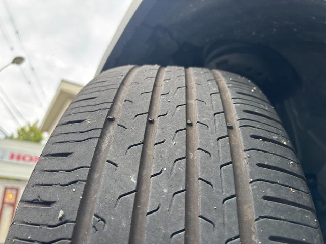 ＧＬＢ ＧＬＢ２００ｄ　４マチック　純正ナビ＆ＴＶ　マルチカメラ　ＥＴＣ２．０　ＬＥＤヘッドライト　ハーフレザーシート　ＡＣＣ　シートヒーター　電動テールゲート　アクティブブレーキアシスト　ルーフレール　ワイヤレス充電　純正１８ＡＷ（24枚目）