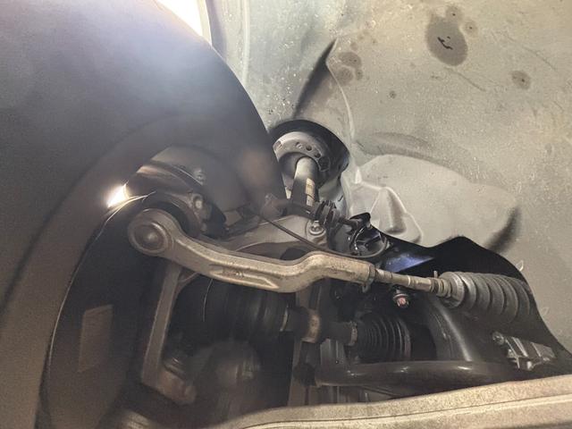 ＧＬＢ ＧＬＢ２００ｄ　４マチック　純正ナビ＆ＴＶ　マルチカメラ　ＥＴＣ２．０　ＬＥＤヘッドライト　ハーフレザーシート　ＡＣＣ　シートヒーター　電動テールゲート　アクティブブレーキアシスト　ルーフレール　ワイヤレス充電　純正１８ＡＷ（25枚目）