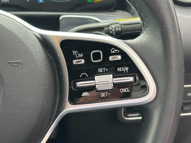 ＧＬＢ ＧＬＢ２００ｄ　４マチック　純正ナビ＆ＴＶ　マルチカメラ　ＥＴＣ２．０　ＬＥＤヘッドライト　ハーフレザーシート　ＡＣＣ　シートヒーター　電動テールゲート　アクティブブレーキアシスト　ルーフレール　ワイヤレス充電　純正１８ＡＷ（30枚目）