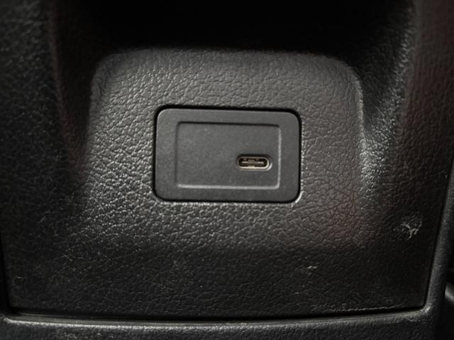 ＧＬＢ ＧＬＢ２００ｄ　４マチック　純正ナビ＆ＴＶ　マルチカメラ　ＥＴＣ２．０　ＬＥＤヘッドライト　ハーフレザーシート　ＡＣＣ　シートヒーター　電動テールゲート　アクティブブレーキアシスト　ルーフレール　ワイヤレス充電　純正１８ＡＷ（40枚目）