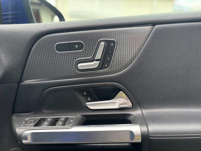 ＧＬＢ ＧＬＢ２００ｄ　４マチック　純正ナビ＆ＴＶ　マルチカメラ　ＥＴＣ２．０　ＬＥＤヘッドライト　ハーフレザーシート　ＡＣＣ　シートヒーター　電動テールゲート　アクティブブレーキアシスト　ルーフレール　ワイヤレス充電　純正１８ＡＷ（51枚目）