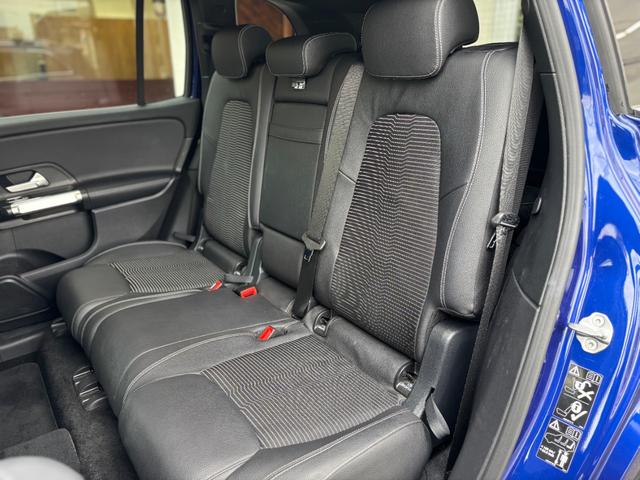 ＧＬＢ ＧＬＢ２００ｄ　４マチック　純正ナビ＆ＴＶ　マルチカメラ　ＥＴＣ２．０　ＬＥＤヘッドライト　ハーフレザーシート　ＡＣＣ　シートヒーター　電動テールゲート　アクティブブレーキアシスト　ルーフレール　ワイヤレス充電　純正１８ＡＷ（58枚目）