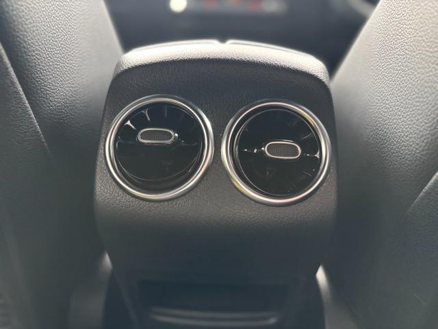 ＧＬＢ ＧＬＢ２００ｄ　４マチック　純正ナビ＆ＴＶ　マルチカメラ　ＥＴＣ２．０　ＬＥＤヘッドライト　ハーフレザーシート　ＡＣＣ　シートヒーター　電動テールゲート　アクティブブレーキアシスト　ルーフレール　ワイヤレス充電　純正１８ＡＷ（60枚目）