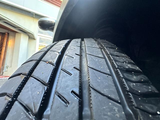 フィット e:HEVクロスター Hセンシング Hコネクトディスプレー フルセグTV Bカメラ ETC2.0 ナビ装着用スペシャルPKG 電動Pブレーキ スマートキー ACC LEDヘッドライト ルーフレール 純正16インチAW(8枚目)