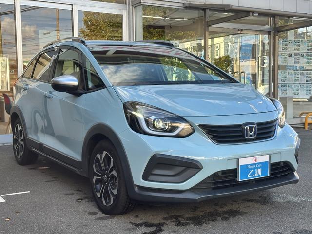 フィット e:HEVクロスター Hセンシング Hコネクトディスプレー フルセグTV Bカメラ ETC2.0 ナビ装着用スペシャルPKG 電動Pブレーキ スマートキー ACC LEDヘッドライト ルーフレール 純正16インチAW(17枚目)