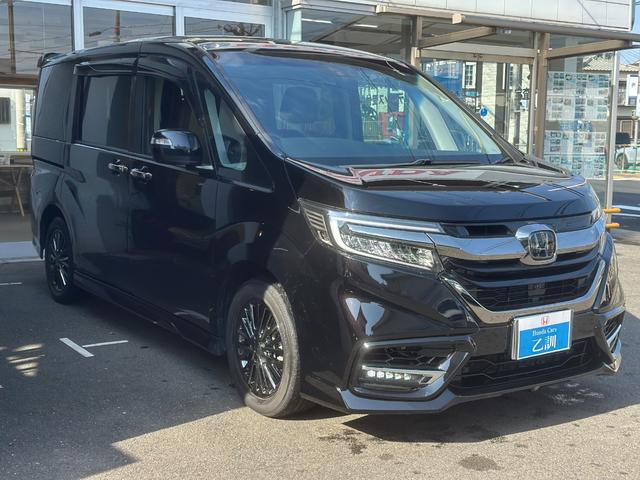 ステップワゴン ｅ：ＨＥＶモデューロＸ　ホンダセンシング　Ｈセンシング　純正ナビ　ＴＶ　マルチカメラ　ＥＴＣ２．０　ＬＥＤヘッド＆フォグ　前後ドラレコ　前席シートヒータ　純正後席モニタ＆Ｄインナーミラー＆バイザー　両電動スラドア　ハーフレザー　純正１６ＡＷ（7枚目）