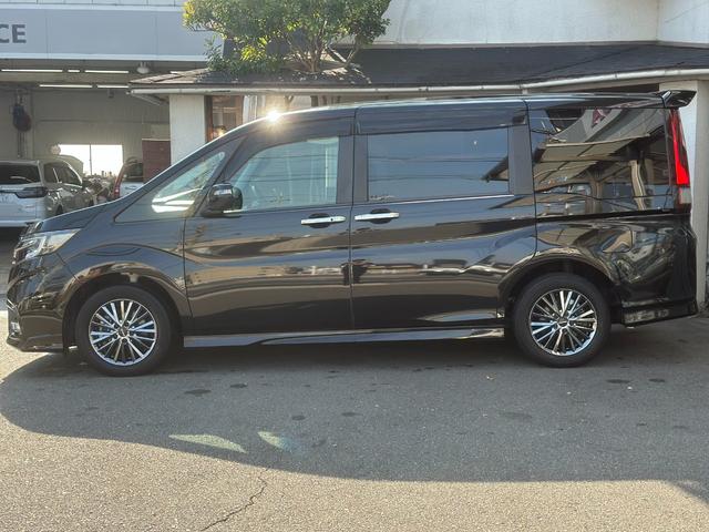 ステップワゴン ｅ：ＨＥＶモデューロＸ　ホンダセンシング　Ｈセンシング　純正ナビ　ＴＶ　マルチカメラ　ＥＴＣ２．０　ＬＥＤヘッド＆フォグ　前後ドラレコ　前席シートヒータ　純正後席モニタ＆Ｄインナーミラー＆バイザー　両電動スラドア　ハーフレザー　純正１６ＡＷ（11枚目）