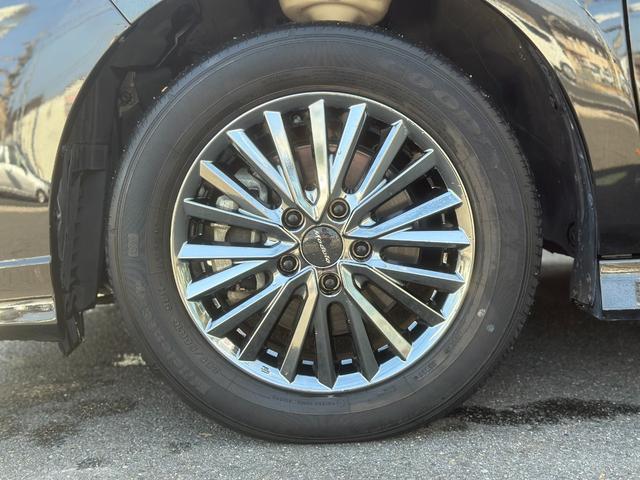 ステップワゴン ｅ：ＨＥＶモデューロＸ　ホンダセンシング　Ｈセンシング　純正ナビ　ＴＶ　マルチカメラ　ＥＴＣ２．０　ＬＥＤヘッド＆フォグ　前後ドラレコ　前席シートヒータ　純正後席モニタ＆Ｄインナーミラー＆バイザー　両電動スラドア　ハーフレザー　純正１６ＡＷ（22枚目）