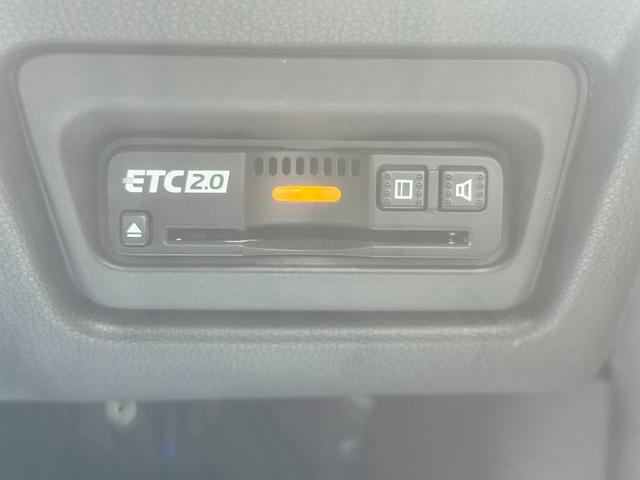 ステップワゴン ｅ：ＨＥＶモデューロＸ　ホンダセンシング　Ｈセンシング　純正ナビ　ＴＶ　マルチカメラ　ＥＴＣ２．０　ＬＥＤヘッド＆フォグ　前後ドラレコ　前席シートヒータ　純正後席モニタ＆Ｄインナーミラー＆バイザー　両電動スラドア　ハーフレザー　純正１６ＡＷ（50枚目）