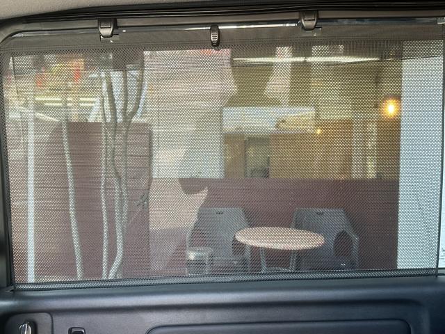 ステップワゴン ｅ：ＨＥＶモデューロＸ　ホンダセンシング　Ｈセンシング　純正ナビ　ＴＶ　マルチカメラ　ＥＴＣ２．０　ＬＥＤヘッド＆フォグ　前後ドラレコ　前席シートヒータ　純正後席モニタ＆Ｄインナーミラー＆バイザー　両電動スラドア　ハーフレザー　純正１６ＡＷ（63枚目）