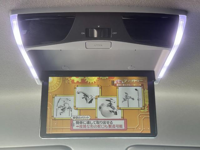 ステップワゴン ｅ：ＨＥＶモデューロＸ　ホンダセンシング　Ｈセンシング　純正ナビ　ＴＶ　マルチカメラ　ＥＴＣ２．０　ＬＥＤヘッド＆フォグ　前後ドラレコ　前席シートヒータ　純正後席モニタ＆Ｄインナーミラー＆バイザー　両電動スラドア　ハーフレザー　純正１６ＡＷ（65枚目）