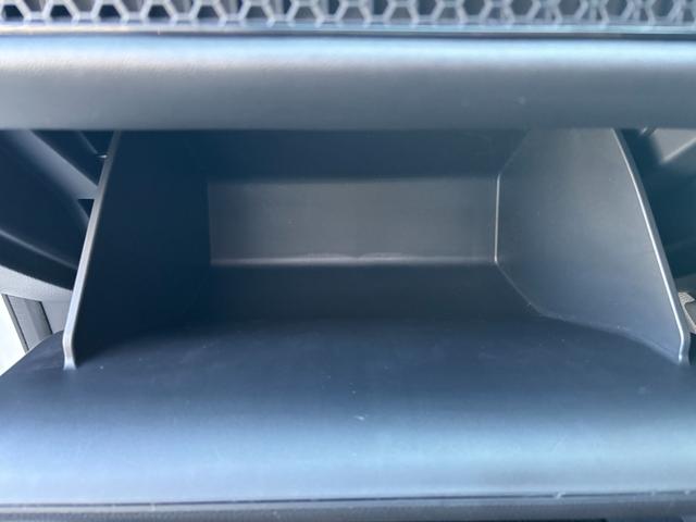 ZR-V e:HEV Z Hセンシング BSI アダプティブDビーム 後退出庫サポ Hコネクトディスプレー フルセグTV マルチカメラ ETC2.0 LEDヘッド 前席シートヒータ BOSE 黒本革シート 純正18AW(48枚目)