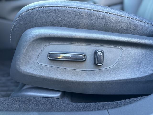 ZR-V e:HEV Z Hセンシング BSI アダプティブDビーム 後退出庫サポ Hコネクトディスプレー フルセグTV マルチカメラ ETC2.0 LEDヘッド 前席シートヒータ BOSE 黒本革シート 純正18AW(58枚目)