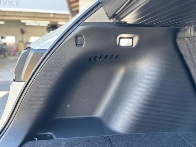 ZR-V e:HEV Z Hセンシング BSI アダプティブDビーム 後退出庫サポ Hコネクトディスプレー フルセグTV マルチカメラ ETC2.0 LEDヘッド 前席シートヒータ BOSE 黒本革シート 純正18AW(71枚目)