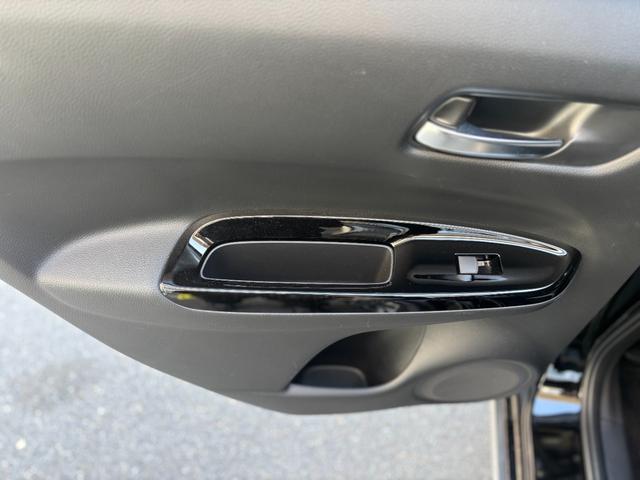 フィット e:HEVクロスター Hセンシング 純正ギャザーズナビ Bカメラ ETC ACC スマートキー ナビ装着用スペシャルPKG Bluetooth接続 ルーフレール LEDヘッドライト 純正16インチAW(51枚目)