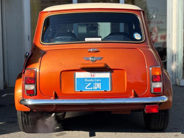 MINI クーパー スポーツパックリミテッド ワイドオーバーフェンダー 純正13インチAW モトリタウッドシフト 本革シート フロントフォグランプ カロッツェリアオーディオ アルパインスピーカー ETC(25枚目)