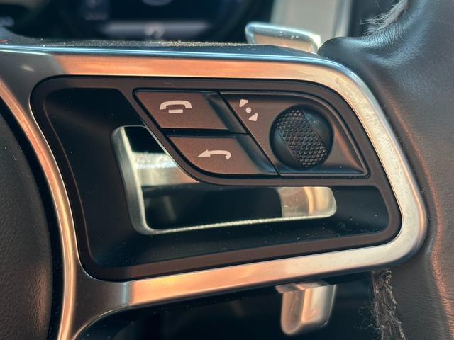 【一台限り】ご覧いただいている車両は一台限りの在庫となっております。まずは右下赤いボタン「トークでお問合せ」より在庫確認・見積依頼を！