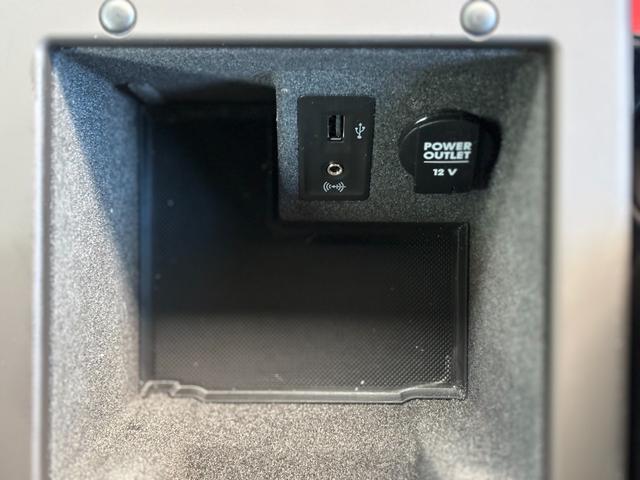 【一台限り】ご覧いただいている車両は一台限りの在庫となっております。まずは右下赤いボタン「トークでお問合せ」より在庫確認・見積依頼を！