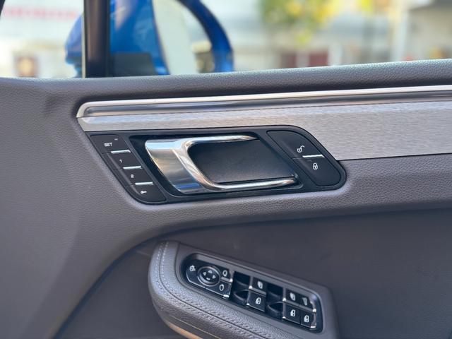 【一台限り】ご覧いただいている車両は一台限りの在庫となっております。まずは右下赤いボタン「トークでお問合せ」より在庫確認・見積依頼を！