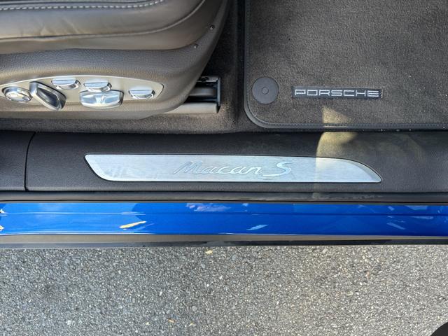 【一台限り】ご覧いただいている車両は一台限りの在庫となっております。まずは右下赤いボタン「トークでお問合せ」より在庫確認・見積依頼を！