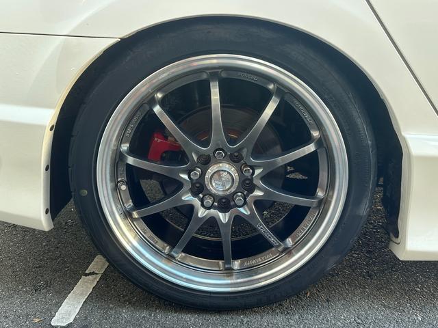 �ԗ����i�̒��ł����ɉߍ��Ȋ��œ��삷�鑫���I��N���ԂⒷ�������s�ԗ��͂������ڂ�ڂ�ɂȂ肪���c�ł��������̒ʂ�K���Ȃ��s�b�J�s�J�ŁA���ɗǂ���Ԃŕۊǂ���Ă���܂��B