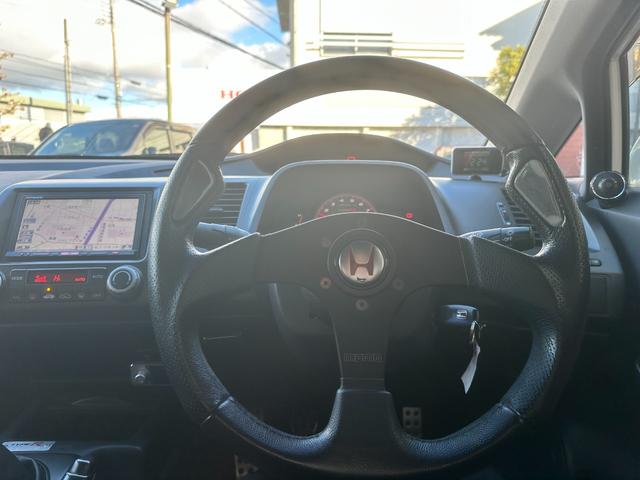 �y������z�������������Ă���ԗ��͈�����̍݌ɂƂȂ��Ă���܂��B�܂��͉E���Ԃ��{�^���u�g�[�N�ł��⍇���v���݌Ɋm�F�E���ψ˗����I