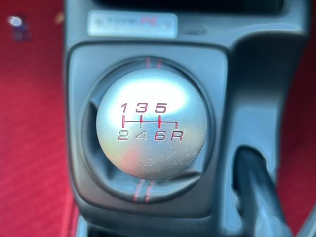 �G���W���͂Q�D�O�k�@�m�`�ŁA���o�͂ƍ���]�܂ŐL�т�̂������ł��B�@��p�T�X�y���V�����A�P�W�C���`�^�C���A�t�����g�a�����������Ό��S�|�b�g�L�����p�[�ȂǃT�[�L�b�g���s�������ӎ��������܂��݌v�ł�