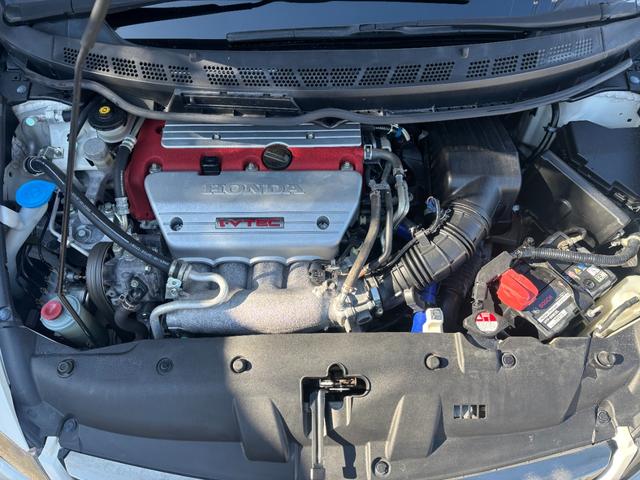 �y������z�������������Ă���ԗ��͈�����̍݌ɂƂȂ��Ă���܂��B�܂��͉E���Ԃ��{�^���u�g�[�N�ł��⍇���v���݌Ɋm�F�E���ψ˗����I