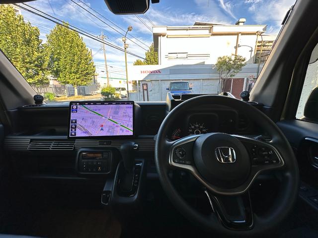 N-VAN+スタイル ファン キャンピング仕様 Hセンシング LEDヘッド&フォグランプ Dオーディオ 社外ナビ TV Bluetooth接続 ETC ACC テーブル INNO製ルーフボックス(35枚目)