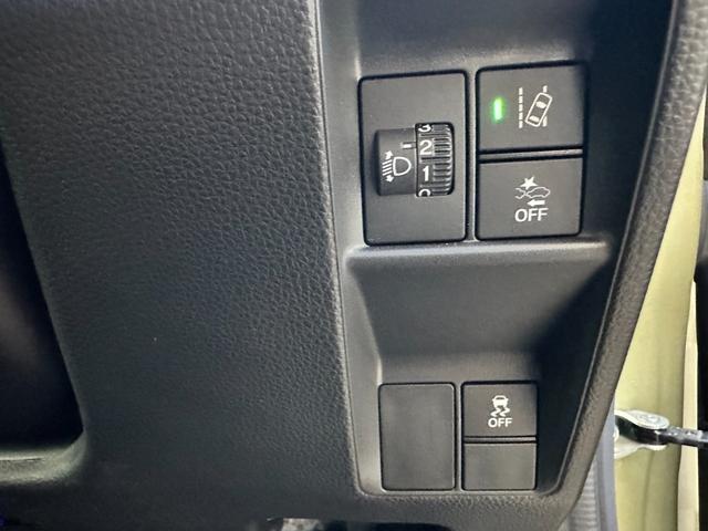 N-VAN+スタイル ファン キャンピング仕様 Hセンシング LEDヘッド&フォグランプ Dオーディオ 社外ナビ TV Bluetooth接続 ETC ACC テーブル INNO製ルーフボックス(40枚目)