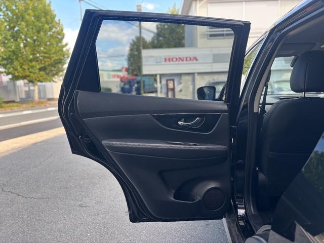 【１台限り】ご覧いただいている車両は１台限りの在庫となっております。まずは右下赤いボタン「トークでお問い合わせ」より在庫確認・見積もり依頼を！