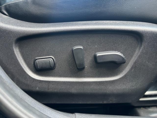 【１台限り】ご覧いただいている車両は１台限りの在庫となっております。まずは右下赤いボタン「トークでお問い合わせ」より在庫確認・見積もり依頼を！