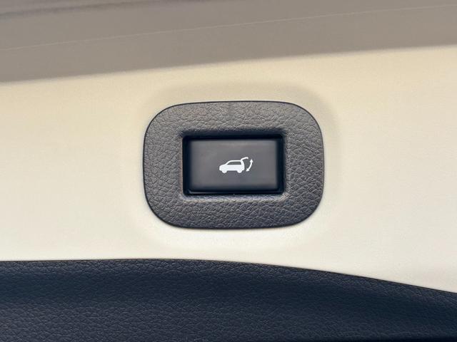 【１台限り】ご覧いただいている車両は１台限りの在庫となっております。まずは右下赤いボタン「トークでお問い合わせ」より在庫確認・見積もり依頼を！