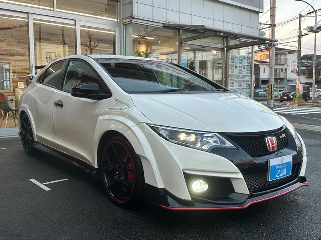 【１台限り】ご覧いただいている車両は１台限りの在庫となっております。まずは右下赤いボタン「トークでお問い合わせ」より在庫確認・見積もり依頼を！