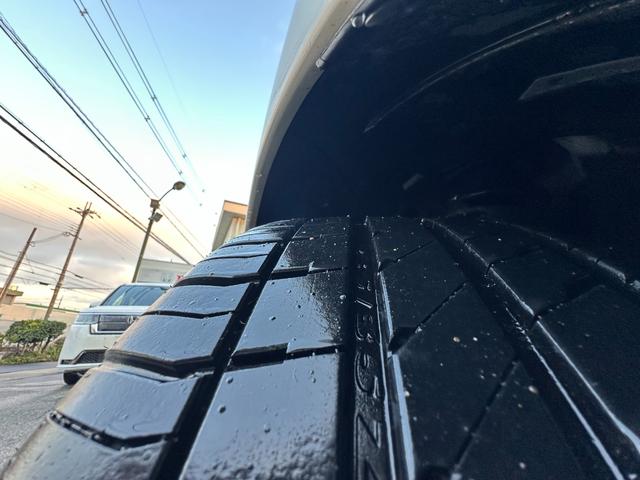 【１台限り】ご覧いただいている車両は１台限りの在庫となっております。まずは右下赤いボタン「トークでお問い合わせ」より在庫確認・見積もり依頼を！！