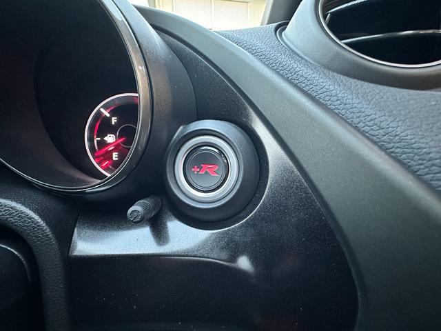 【１台限り】ご覧いただいている車両は１台限りの在庫となっております。まずは右下赤いボタン「トークでお問い合わせ」より在庫確認・見積もり依頼を！