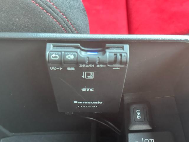 【１台限り】ご覧いただいている車両は１台限りの在庫となっております。まずは右下赤いボタン「トークでお問い合わせ」より在庫確認・見積もり依頼を！