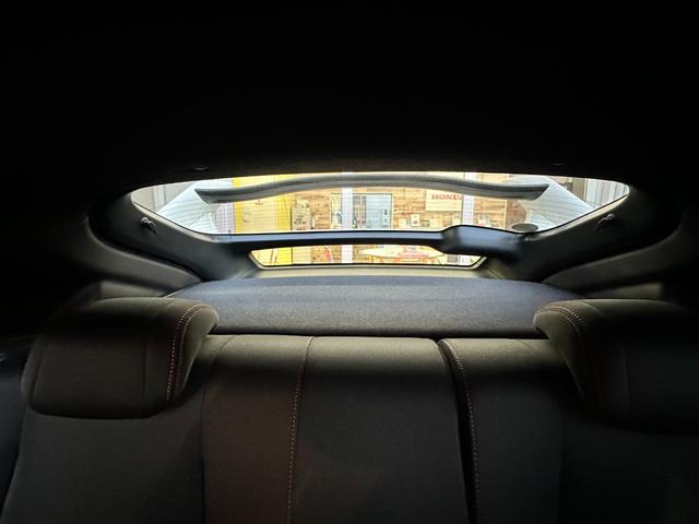 【１台限り】ご覧いただいている車両は１台限りの在庫となっております。まずは右下赤いボタン「トークでお問い合わせ」より在庫確認・見積もり依頼を！