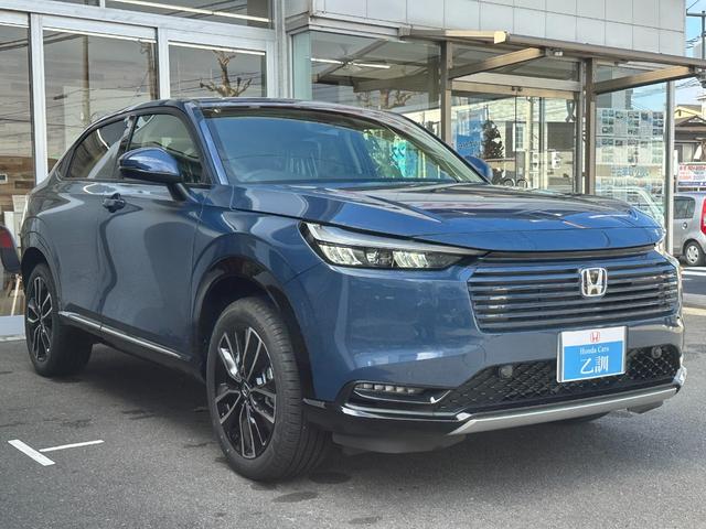 ヴェゼル ｅ：ＨＥＶ　Ｚ　Ｈセンシング　ＢＳＩ　アダプティブＤビーム　オートリトラミラー　ナビ装着用スペシャルＰＫＧ　ＡＣＣ　ＬＥＤヘッド　前席シートヒータ　電動テールゲート　本革巻ステアリング　純正１８インチＡＷ（21枚目）