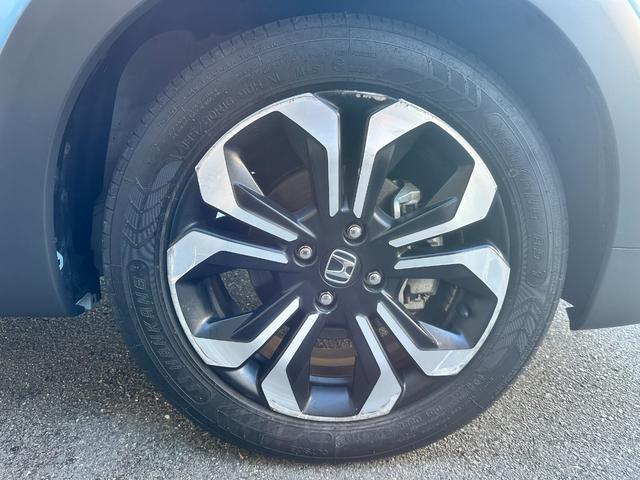 フィット ｅ：ＨＥＶクロスター　Ｈセンシング　純正ナビ　Ｂカメラ　フルセグＴＶ　ＥＴＣ　ナビ装着用スペシャルＰＫＧ　Ｂｌｕｅｔｏｏｔｈ　前後ドラレコ　ＬＥＤヘッドライト　ＡＣＣ　スマートキー　Ｐスタート　純正１６インチＡＷ（27枚目）