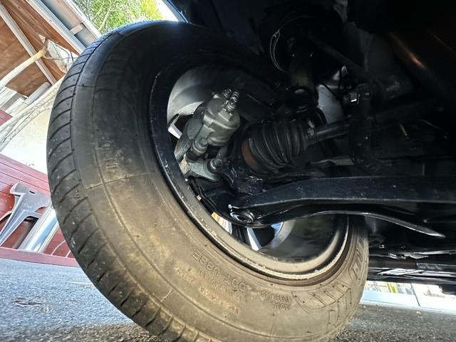 フィット ｅ：ＨＥＶクロスター　Ｈセンシング　純正ナビ　Ｂカメラ　フルセグＴＶ　ＥＴＣ　ナビ装着用スペシャルＰＫＧ　Ｂｌｕｅｔｏｏｔｈ　前後ドラレコ　ＬＥＤヘッドライト　ＡＣＣ　スマートキー　Ｐスタート　純正１６インチＡＷ（32枚目）