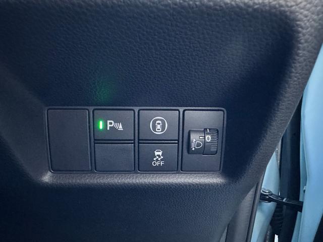 フィット ｅ：ＨＥＶクロスター　Ｈセンシング　純正ナビ　Ｂカメラ　フルセグＴＶ　ＥＴＣ　ナビ装着用スペシャルＰＫＧ　Ｂｌｕｅｔｏｏｔｈ　前後ドラレコ　ＬＥＤヘッドライト　ＡＣＣ　スマートキー　Ｐスタート　純正１６インチＡＷ（46枚目）