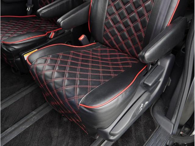 ヴォクシー ハイブリッドＶ　アルパイン１０インチフルセグナビ＆バックカメラ　Ｂｌｕｅｔｏｏｔｈ対応　パワスラ　オートＬＥＤヘッド＆ＬＥＤフォグ　オートハイビーム　ブラックレザー調シートカバー　シートヒーター　クルコン（47枚目）