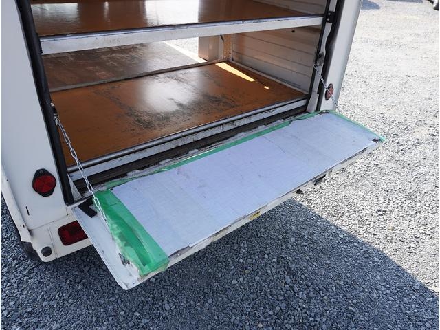 ハイゼットトラック 移動販売・宅配仕様車 AT 両側スライド リア跳上+下アオリ上下2分割バックドア ハイルーフ ルーフキャリア&拡声器 荷室スモークガラス 庫内灯 前後ドラレコ 社外CD・USBデッキ エアコンパワステ(33枚目)
