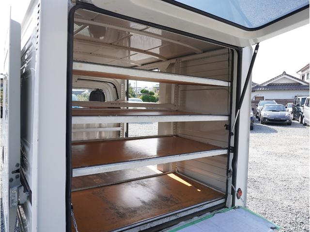ハイゼットトラック 移動販売・宅配仕様車 AT 両側スライド リア跳上+下アオリ上下2分割バックドア ハイルーフ ルーフキャリア&拡声器 荷室スモークガラス 庫内灯 前後ドラレコ 社外CD・USBデッキ エアコンパワステ(34枚目)