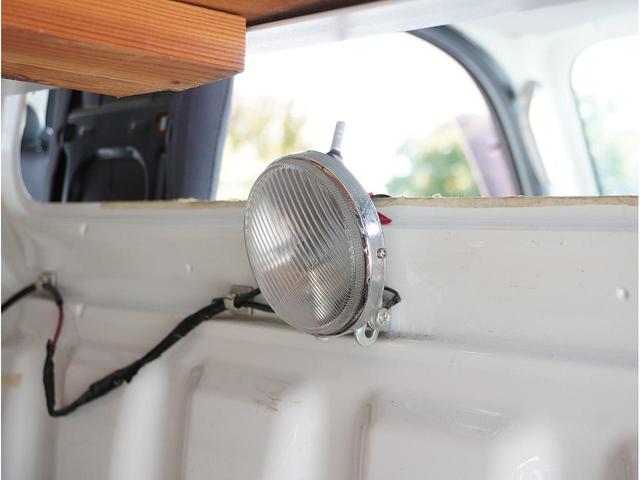 ハイゼットトラック 移動販売・宅配仕様車 AT 両側スライド リア跳上+下アオリ上下2分割バックドア ハイルーフ ルーフキャリア&拡声器 荷室スモークガラス 庫内灯 前後ドラレコ 社外CD・USBデッキ エアコンパワステ(39枚目)