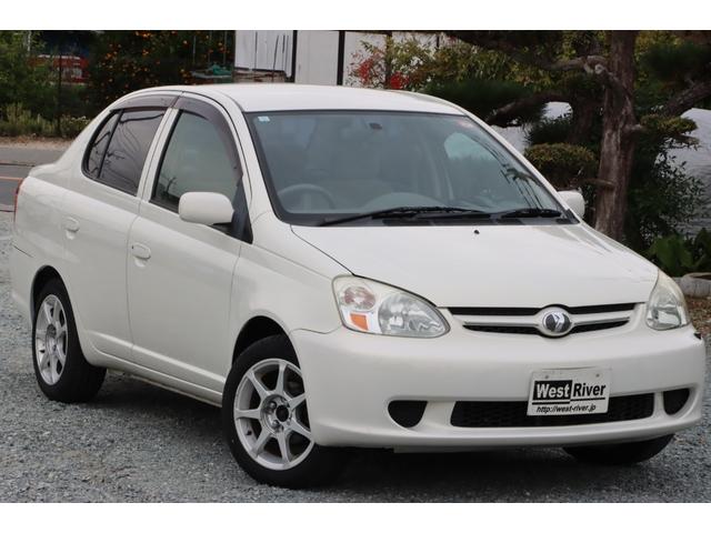 プラッツ １．５Ｘ　５ＭＴ　後期モデル　ノーマルベース　修復歴無　社外１５ＡＷ　ダンロップ製エナセーブ８分山１８５／５５Ｒ１５　リア３面スモークフィルム施工　センターアームレスト　発光電動コーナーポール　キーレス２本（2枚目）