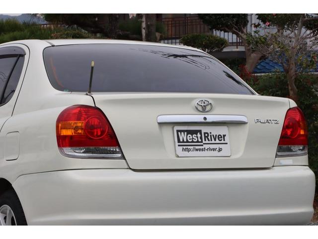 プラッツ １．５Ｘ　５ＭＴ　後期モデル　ノーマルベース　修復歴無　社外１５ＡＷ　ダンロップ製エナセーブ８分山１８５／５５Ｒ１５　リア３面スモークフィルム施工　センターアームレスト　発光電動コーナーポール　キーレス２本（19枚目）